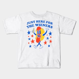 I'm Just Here For The Wieners - 4th of July hot dog Funny saying Kids T-Shirt